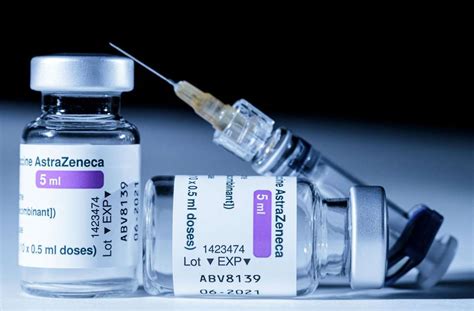 Ein zusammenhang mit der impfung könne „nicht völlig ausgeschlossen werden. Coronavirus in Deutschland: Spahn genehmigt weitere ...