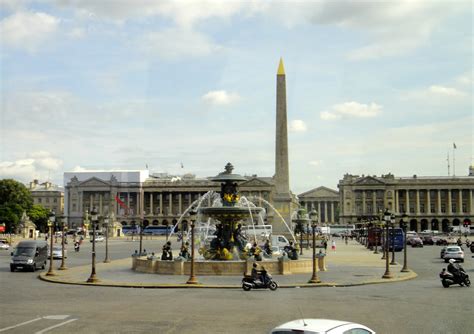 Place De La Concorde A Major Public Square In Paris Wanderlusting