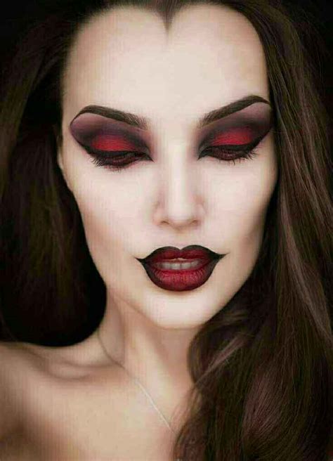 Gothic Makeup Looks