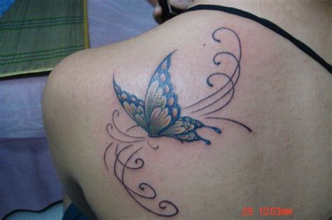 Pakistan Cricket Player Butterfly Henna Designs
