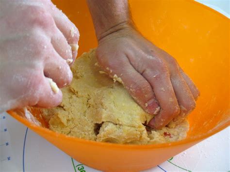 Scroll down to see over 40 popular. Christmas Cookies Part 1: Hearts (Srdiečka) recipe - Slovak Cooking