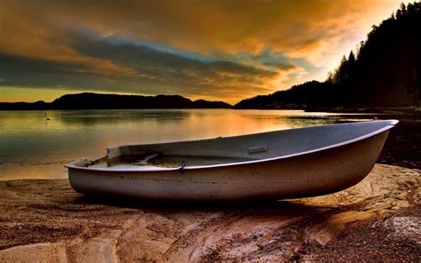 Wallpaper One Boat Lake Sunset Clouds Trees 2560x1600 Hd Picture Image