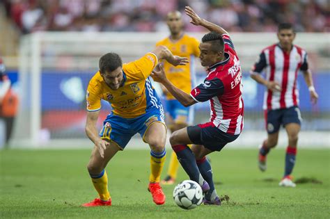 ¡es con un paso de la gloria y devolver al lugar donde todo inició vamos chiva hay que demostrar que sí podemos y que queremos alcanzar las estrellas ciento ochenta. Final de tigres contra chivas.