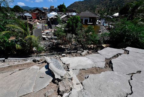 Terremoto en indonesia deja al menos 91 muertos y cientos de evacuados