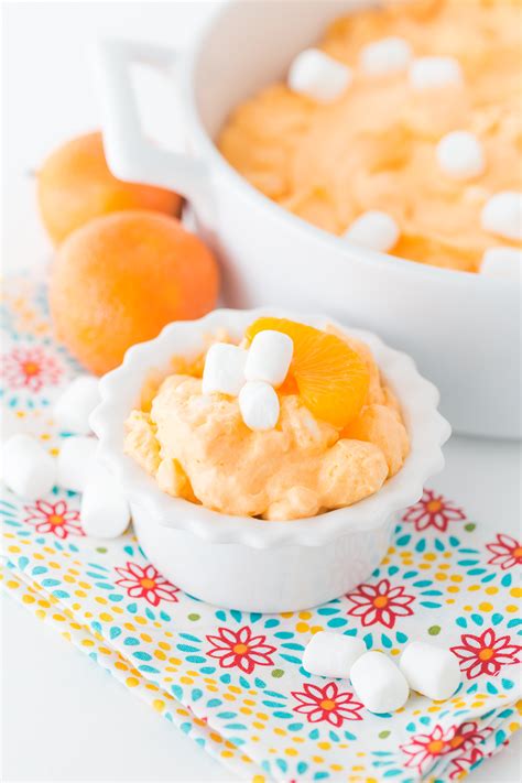 But, we're sharing 18 recipes that go beyond fruit salad. 25 Fun Summer Desserts & Treats - Crazy Little Projects