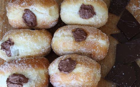 Chocolate-filled doughnuts | Donut recipes, Filling recipes, Doughnut filling recipe