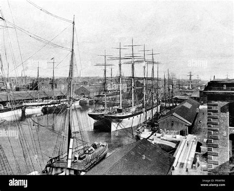 Docks Liverpool Early 1900s Stock Photo Alamy
