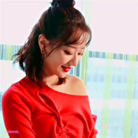 1 x 담배 기계 1 x 수동 1 x 전원 코드 1 x 브러쉬. 에이프릴페리페라 이나은.jpgif : MLBPARK