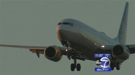 Flight Crews Spot Drone Near Runway At Newark Airport Abc7 New York
