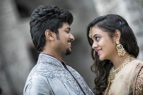 Young Indian Couple Telegraph