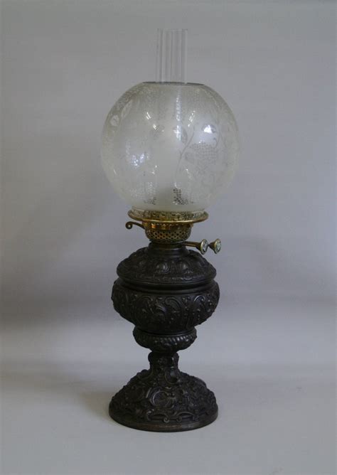 Victorian Oil Lamp With Pewter Base Oil Lamps Antique Oil Lamps Lamp