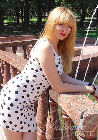 Beautiful Ukraine Woman Juliya From Lugansk Yo Hair Color Fair