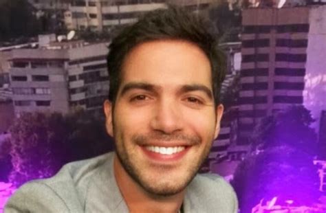 Los problemas comienzan para poder pagar el exclusivo internado. MasQueTelenovelas: "UEPA- Un escenario para amar"... lo ...