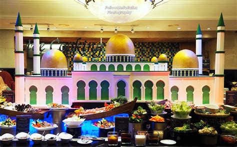 With thousands of tourists flocking to its shores each year, the hospitality and tourism sector as benefitted immensely. Follow Me To Eat La - Malaysian Food Blog: Ramadan Buffet ...