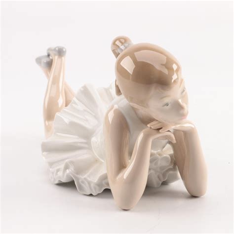 Nao By Lladro Ballerina Figurine Ebth