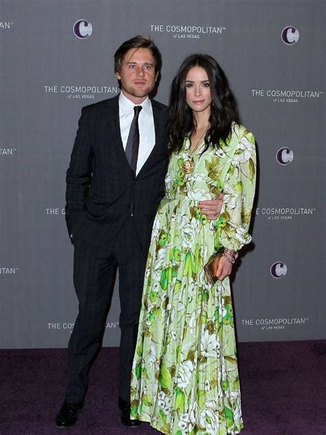 Maybe you would like to learn more about one of these? How old is Abigail Spencer's ex-husband Andrew Pruett? His ...
