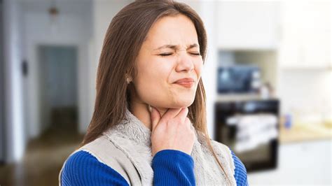 Tonsillitis Symptoms And Treatment Gesundbundde