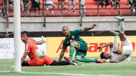 Pss sleman vs persebaya surabaya. Hasil Persebaya Surabaya Vs PSS Sleman: Menang, Super ...