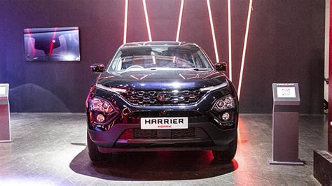 Tata Harrier Red Dark Edition Now In Pictures Carwale