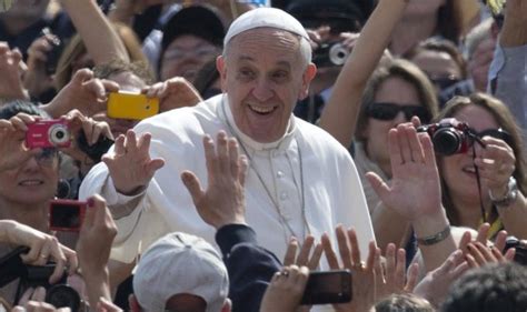 Francisco El Evangelio No Irá Adelante Con Evangelizadores Aburridos