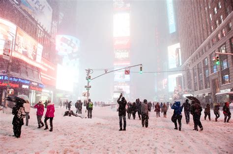 Times Square Panhandler Arrested For Harassing Tourists During Blizzard