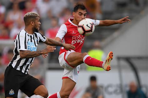 Apr 25, 2021 · braga vs. Sporting de Braga goleia Newcastle e adeptos pedem o ...