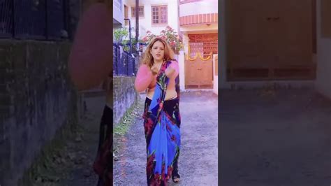 nepali bhabhi dancing in blue saree youtube