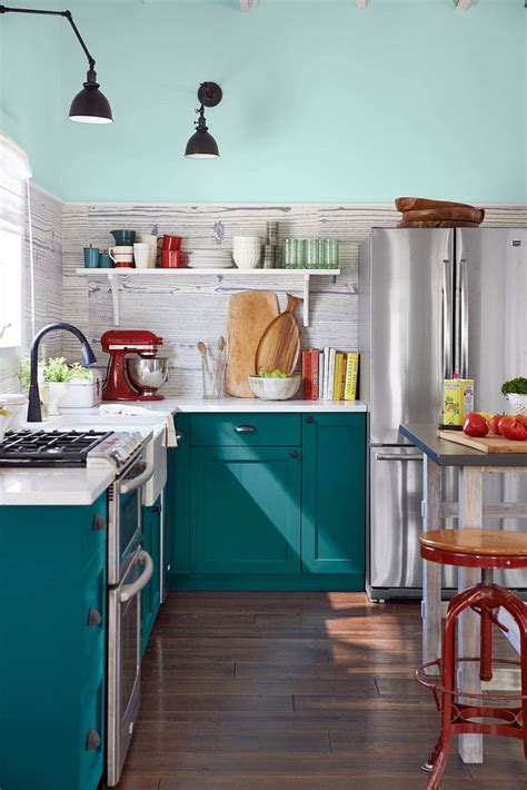New cabinets, cabinet refacing, new kitchen cabinets the best cabinet companies in the bronx ny are the ones proven safe to hire new york state does not require any state license of cabinet contractors in the bronx so there is no state standard for competency. 20 Best Small Kitchens from New York City that Inspire with Creativity in 2020 | Teal kitchen ...