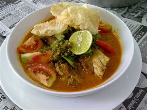 Bahkan, hampir diseluruh daerah di indonesia, berbagai rumah makan menjadikan soto betawi sebagai menu utama. RESEP SOTO TANGKAR KHAS BETAWI (ASLI) ｡•*¨*• CARA MEMBUAT ...