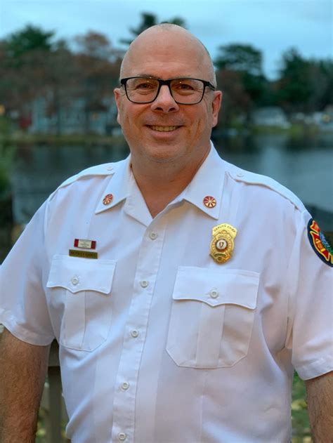 Lynnfield Fire Chief urges "yes" vote on public safety building