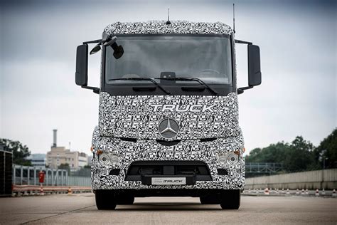 Mercedes Electric Truck To Challenge Tesla BigWheels My