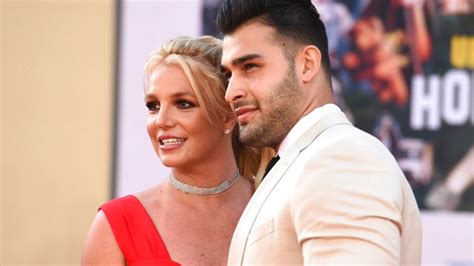 britney spears gets engaged to sam asghari with ‘lioness engraved ring wfxrtv
