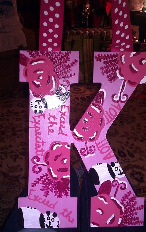Hand Painted Aoii Lilly Pulitzer Initial With Ribbon Painting Wooden
