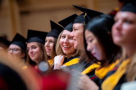 Commencement Honors Future Healthcare Leaders | Alumni