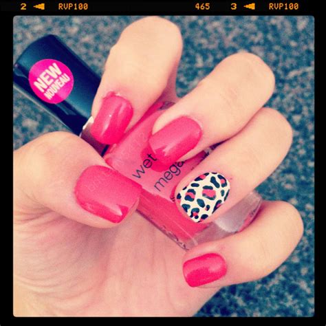 Pink (or red!) & cheetah design nails | Pink cheetah nails, Cheetah nails, Unique nails