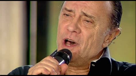 Gianni nazzaro — guarda che luna 03:02. Gianni Nazzaro, Signora - da MilleVoci 2016 © - YouTube
