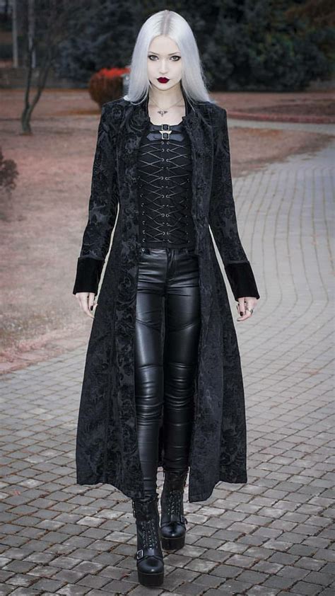 Pin By Spiro Sousanis On Anastasia Gothic Outfits Gothic Fashion Edgy Outfits