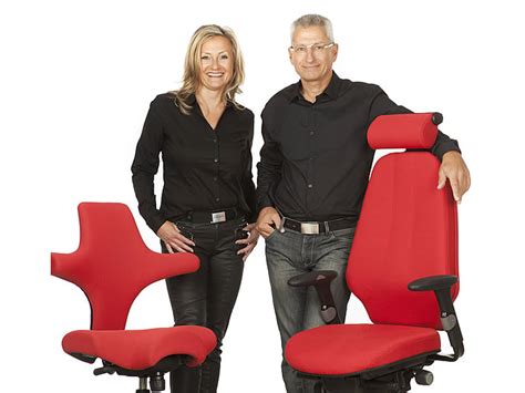 Genug publikum für einen im ersten. Kreuzfidel in Essen - Ihr Ergonomiepartner im Ruhrgebiet