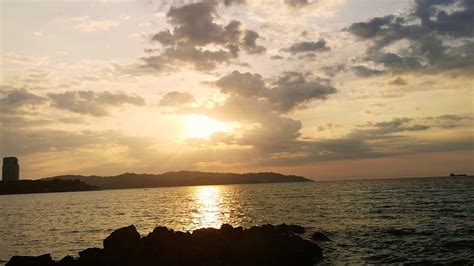 Kota kinabalu is the charming capital city of sabah which is part of east malaysia. Sunset-Tanjung Lipat Kota Kinabalu - YouTube