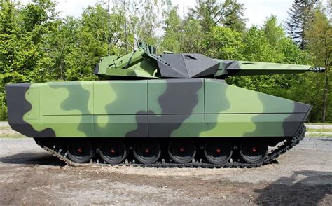 The lynx ifv is offered in two configurations, lynx kettenfahrzeug (kf) 31 and kf 41. Lynx KF41: New standard for Infantry Fighting Vehicles ...