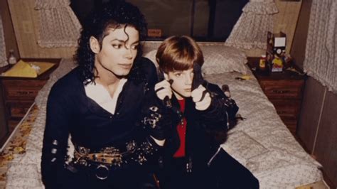 Michael Jackson S Estate Loses Round Of Leaving Neverland Lawsuit