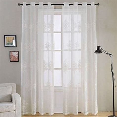 Un tono piedra en la zona central, de uso más convencional, y un turquesa grisáceo en los laterales. Modernas cortinas salón blancas con bordados | Cortinas de ...