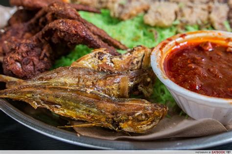 Nasi lemak sambal sotong (recommended for 1 pax) nasi lemak rice with sambal sotong, anchovies, peanuts, egg, vegetables and sambal. Route 12 Review: Giant Nasi Lemak With XXL Sotong Near ...