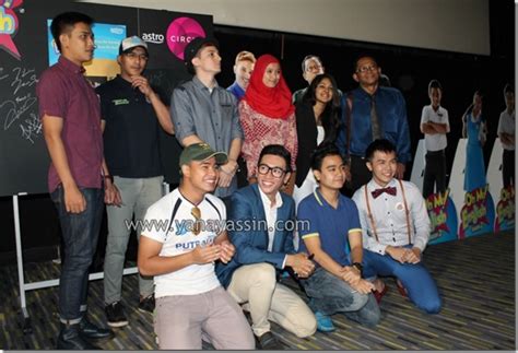 Kini, aktor berbakat ini muncul dengan drama bersiri komedi berjudul oh my english: Oh My English musim ke-2 lebih meriah :) | Yana Yassin