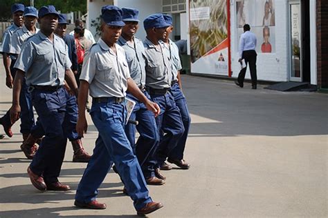 breaking zim police banned from retiring officers are organizing demonstrations against gvt