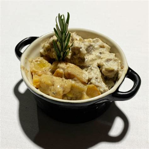Cassolette de ris de veau morilles aux petits légumes braisés