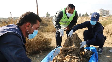 Hundreds Of Bodies Exhumed From Mass Grave In Syrias Raqqa Fox News