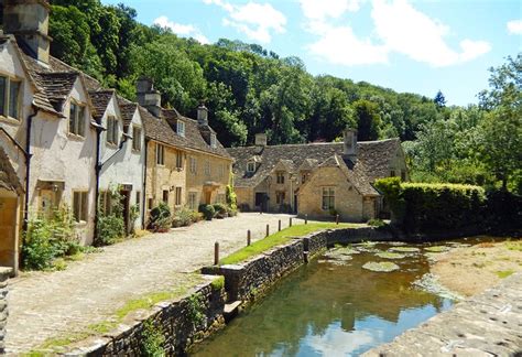 17 Best Villages In The Cotswolds Planetware