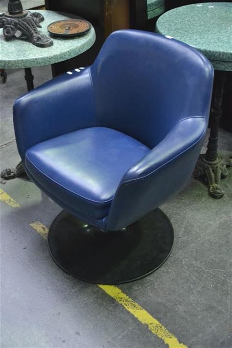 Swivel tub chair 556090 collection of interior design and decorating ideas on the littlefishphilly.com. Sold Price: Navy Blue Swivel Tub Chair - May 5, 0116 9:30 ...