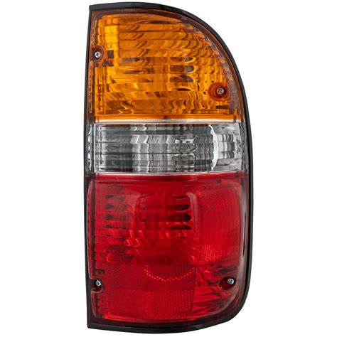 Tail light for 2001-2004 toyota tacoma passenger side